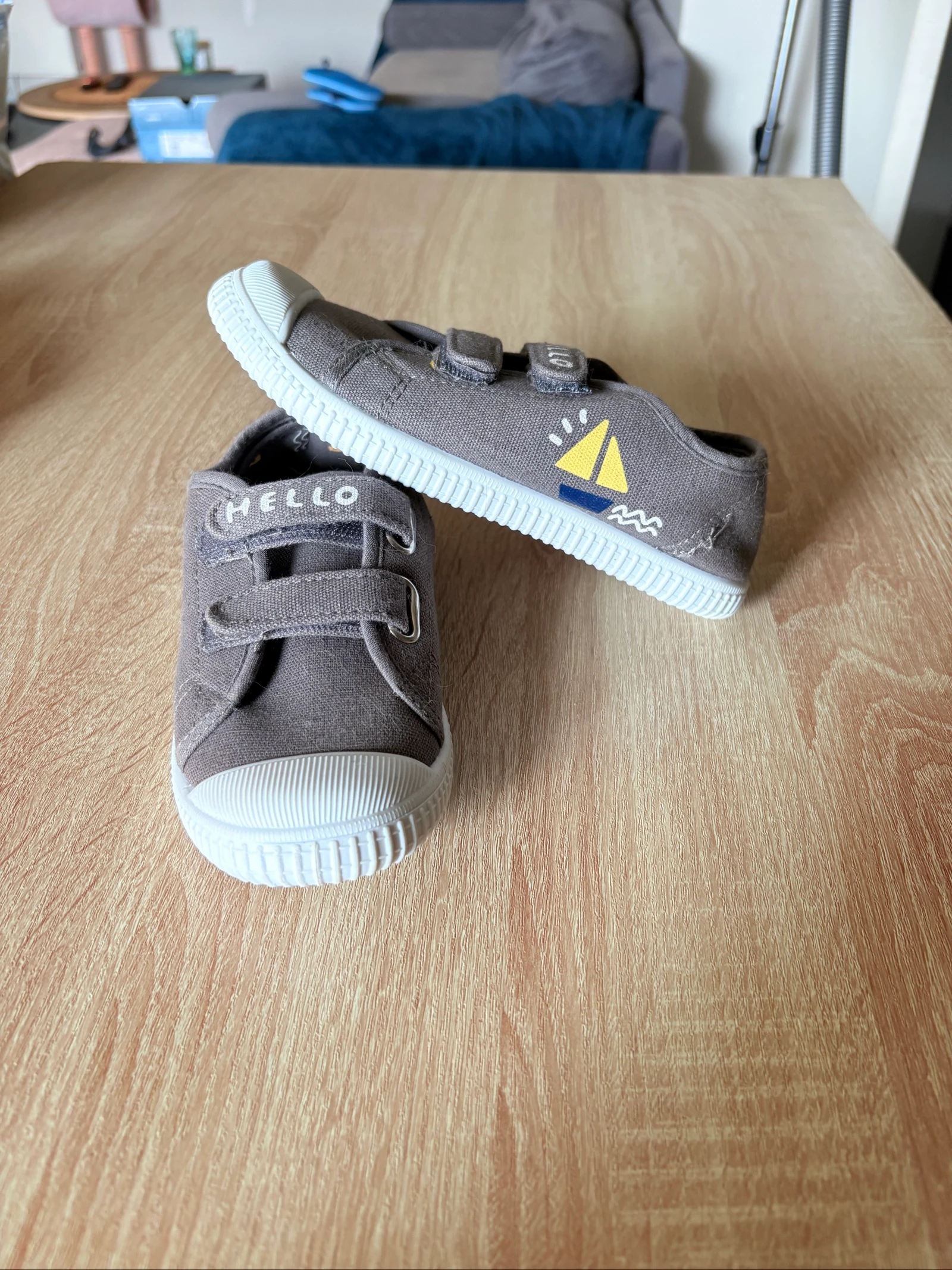 Chaussures en toiles 